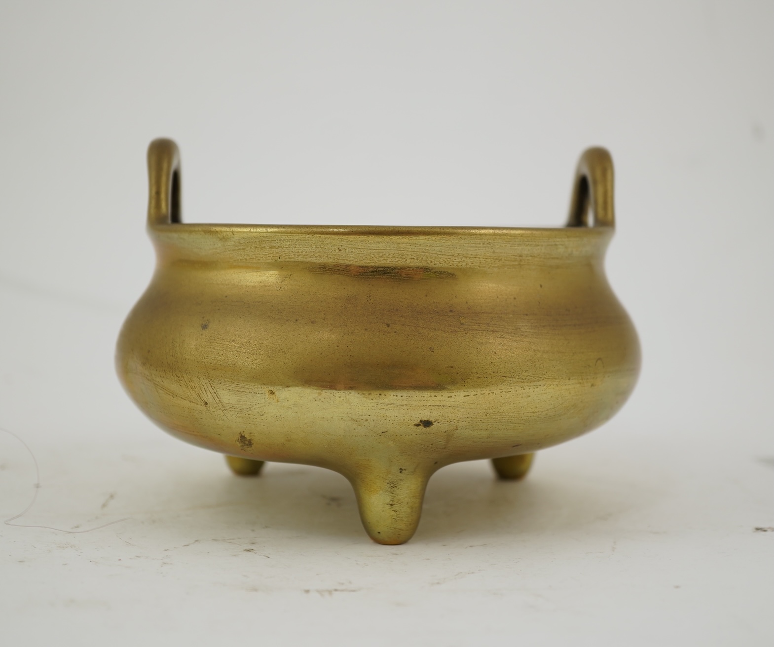 A Chinese bronze censer, ding, Xuande mark, 18th/19th century